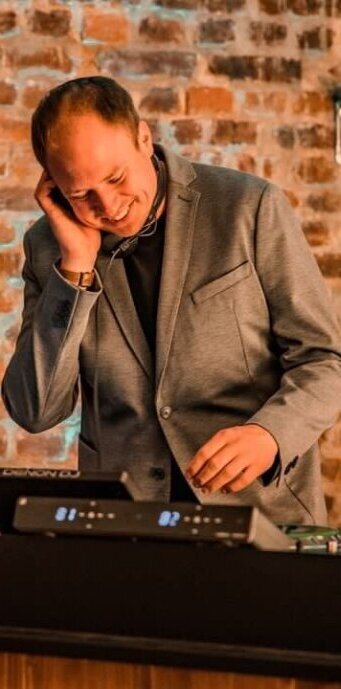 DJ Heyligenstaedt