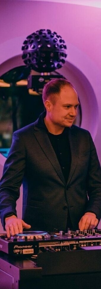 DJ Daniel Ulrich ⭐ Hochzeits- & Event-DJ ✅ Es soll der schönste Tag im Leben werden ✅ Sie möchten auf Ihrer Hochzeitsfeier mit bestem Musikmix